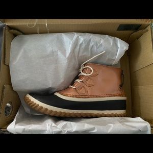 BNIB Sorel Out & About rain boots